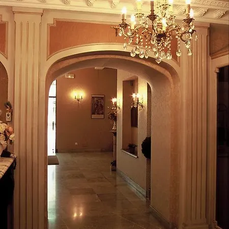 Excelsior Hotel Lourdes